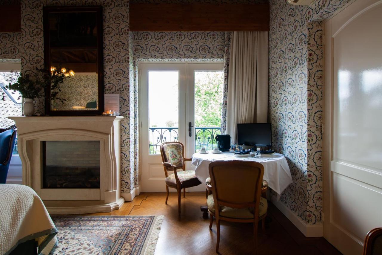 Villa Veertien Dieren Bagian luar foto